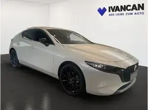 Neu Mazda 3 Homura-Line 140 PS (102 kW) 2025 Weiß (ceramic) Limousine