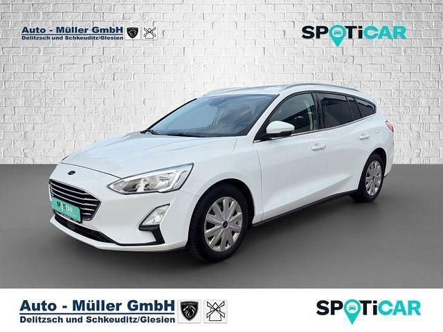 Gebraucht Ford Focus Cool & Connect 101 PS (74 kW) 2019 Weiß Kombi
