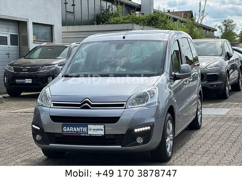 Grau Gebraucht 2018 Citroën Berlingo SELECTION Van / Kleinbus | 9.499 € (Guter Preis) - Bild 1/4