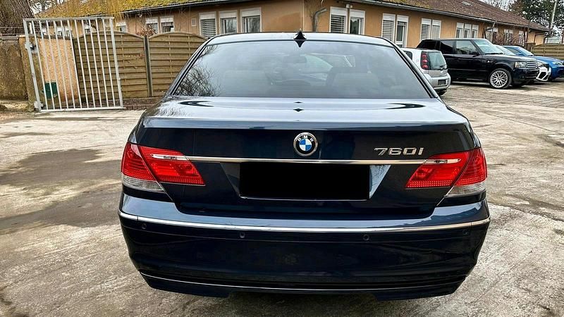 Gebraucht BMW 760 449 PS (330 kW) 2006 Blau Limousine