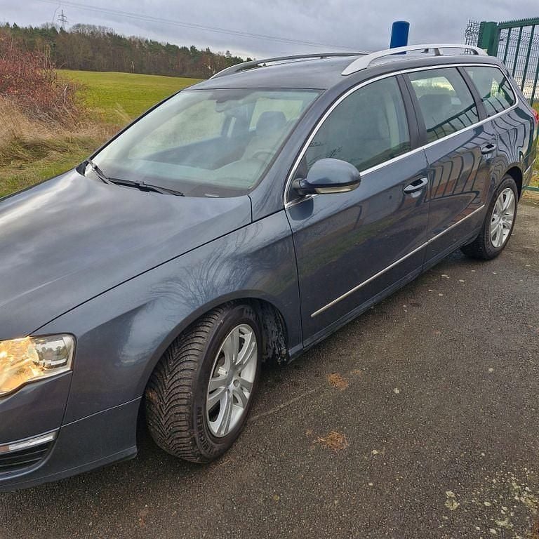 Gebraucht VW Passat Trendline 140 PS (102 kW) 2009 Grau Kombi