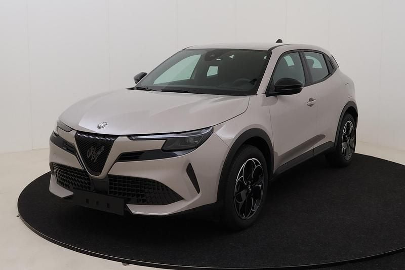 Gebraucht Alfa Romeo Junior 114 kW (156 PS) 2025 Avorio galleria SUV