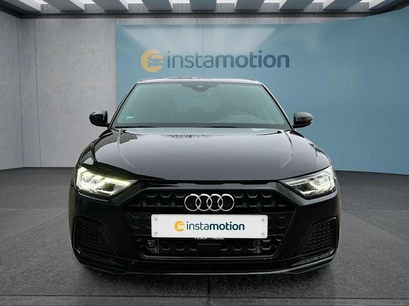 Second-hand Audi A1 2025 Negru SUV