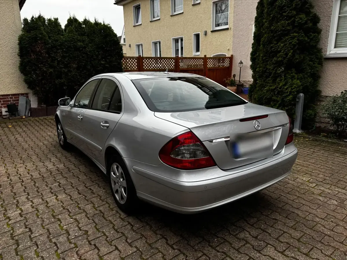 Occasion Mercedes E200 184 ch (135 kW) 2007 Argent Berline