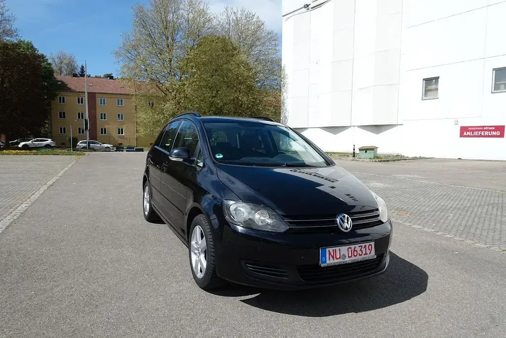 Gebraucht VW Golf Plus Cross Comfortline 105 PS (77 kW) 2010 Schwarz Limousine