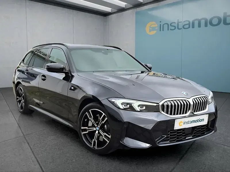 Gebraucht BMW 330 245 PS (180 kW) 2025 Schwarz Kombi