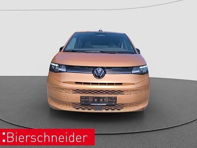 Gebraucht VW Multivan Life 150 PS (110 kW) 2024 Andere farbe Van
