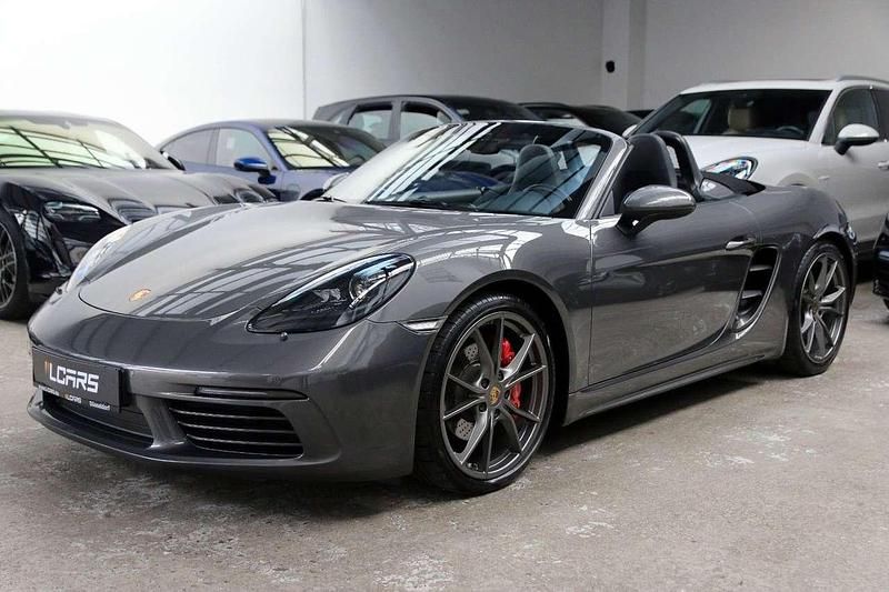 Gebraucht Porsche 718 Boxster 349 PS (256 kW) 2017 Achatgrau Cabrio