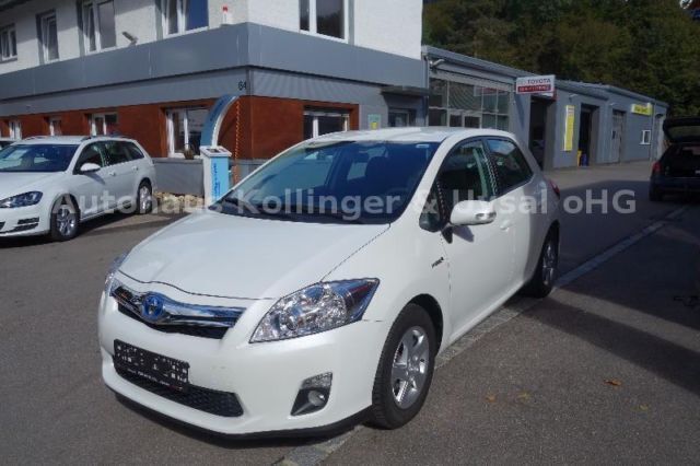 Gebraucht Toyota Auris Life 99 PS (72 kW) 2011 Weiß metallic Limousine