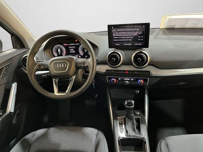 Gebraucht Audi Q2 Ambiente 150 PS (110 kW) 2025 Mythosschwarz metallic (metallic) SUV