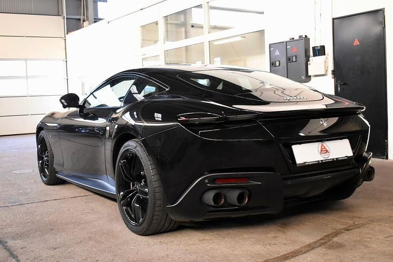 Gebraucht Ferrari Roma 620 PS (456 kW) 2022 Schwarz