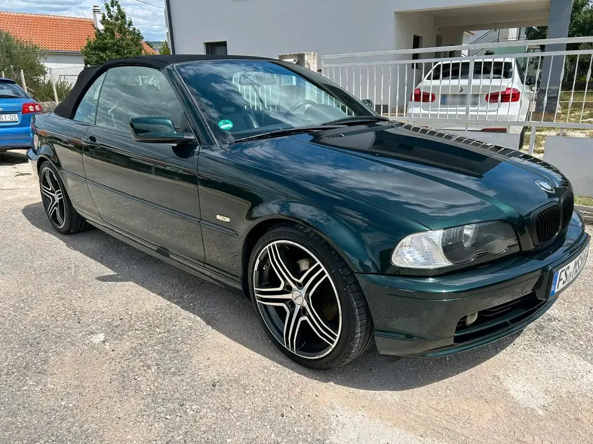 Gebraucht BMW 318 Cabriolet 143 PS (105 kW) 2002 Cabrio