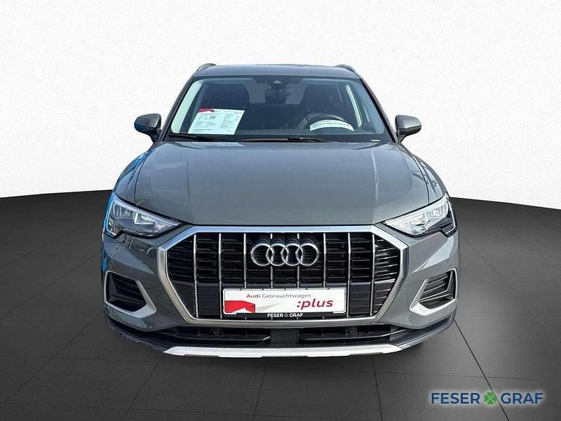 Gebraucht Audi Q3 Ambiente 150 PS (110 kW) 2023 Nanograu metallic SUV