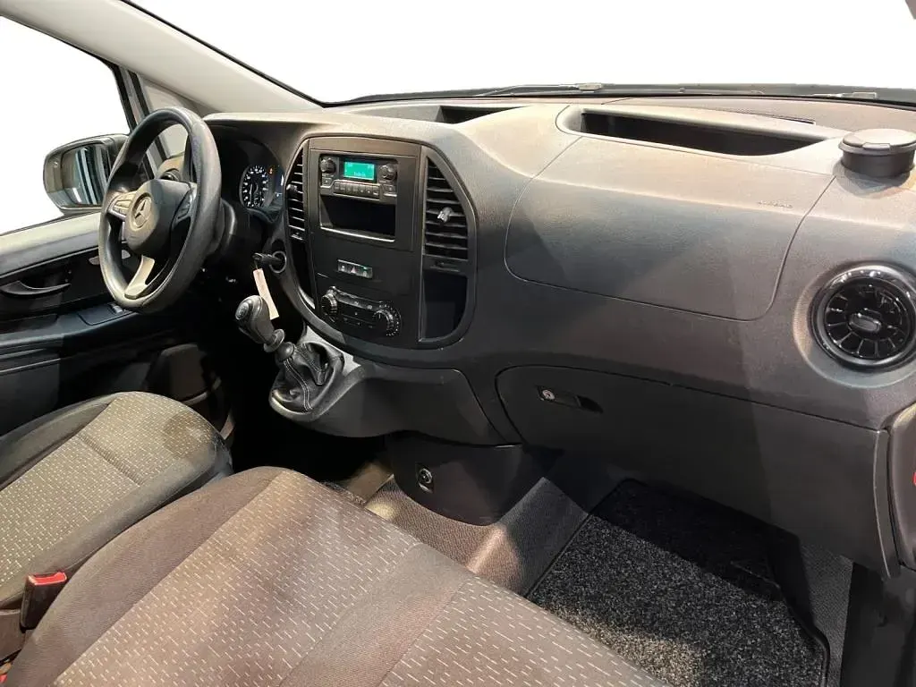 Usata Mercedes Vito 102 CV (75 kW) 2023 Bianco Furgone