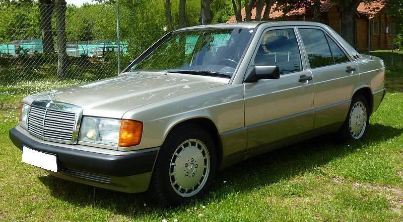 Gold Gebraucht 1990 Mercedes 190 Limousine | 15.500 € - Bild 1/4