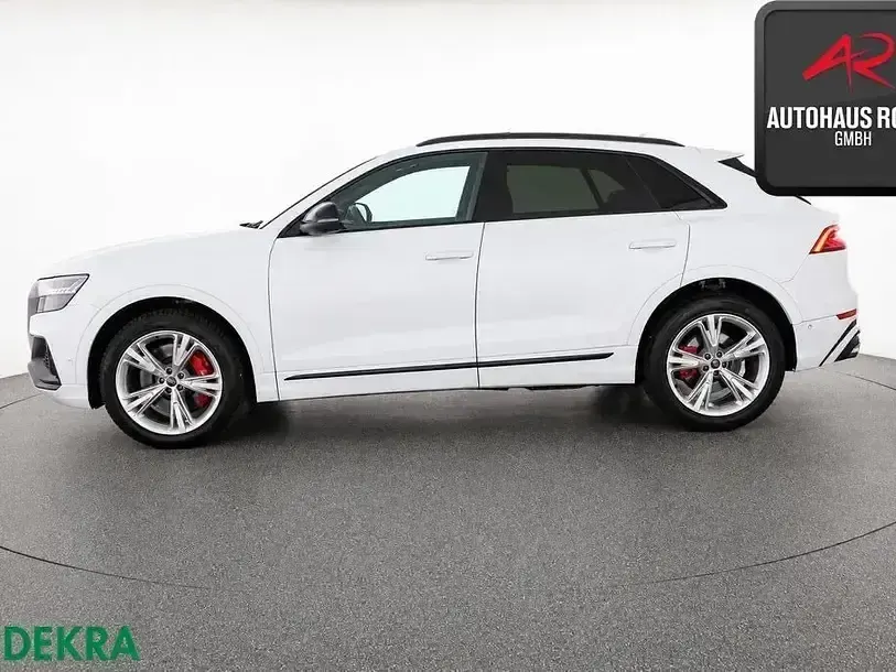 Gebraucht Audi SQ8 Sport 507 PS (372 kW) 2023 Gletscherweiß SUV