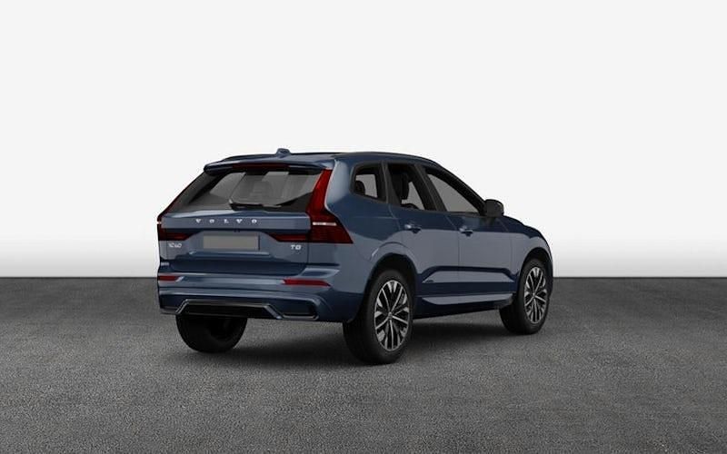Neu Volvo XC60 Plus 250 PS (183 kW) 2026 Blau SUV