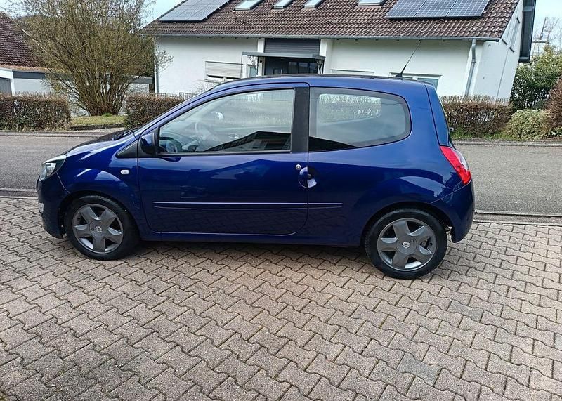 Second-hand Renault Twingo Initiale Paris 75 CP (55 kW) 2013 Albastru Hatchback