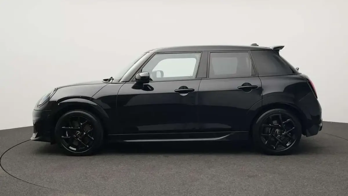 Gebraucht Mini John Cooper Works 156 PS (114 kW) 2025 Schwarz Kleinwagen