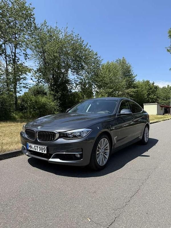 Gebraucht 2014 BMW 318 Gran Turismo Luxury Line Limousine | 14.950 € - Bild 1/4
