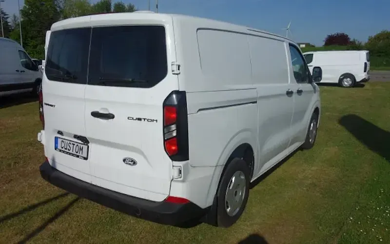 Gebraucht Ford Transit Custom Trend 136 PS (100 kW) 2023 Weiß Van