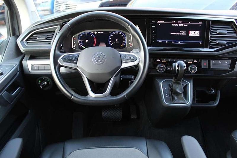 Gebraucht VW Multivan Generation Six 150 PS (110 kW) 2022 Lh7j puregrey Van