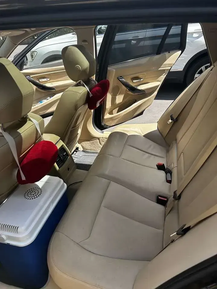 Gebraucht BMW 318 143 PS (105 kW) 2013 Limousine