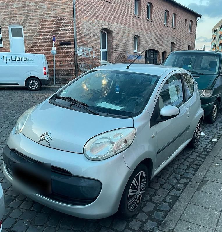 Gebraucht Citroën C1 68 PS (50 kW) 2008 Silber Kleinwagen