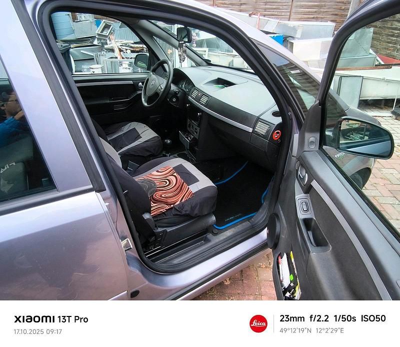 Gebraucht Opel Meriva 100 PS (73 kW) 2005 Violet Van / Kleinbus