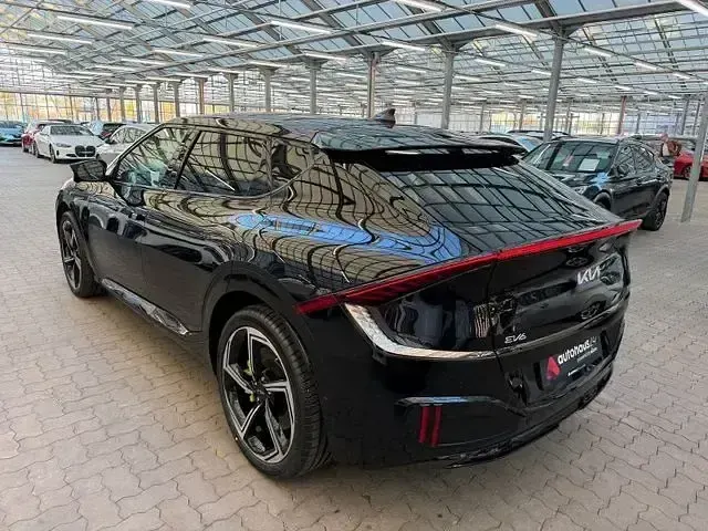 Używany Kia EV6 GT 430 kW (585 KM) 2024 Czarny SUV