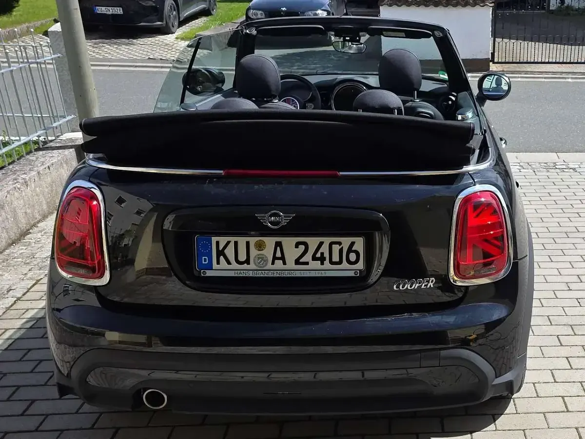 Brugt Mini Cooper Cabriolet Essential 136 HK (100 kW) 2022 Sort Cabriolet