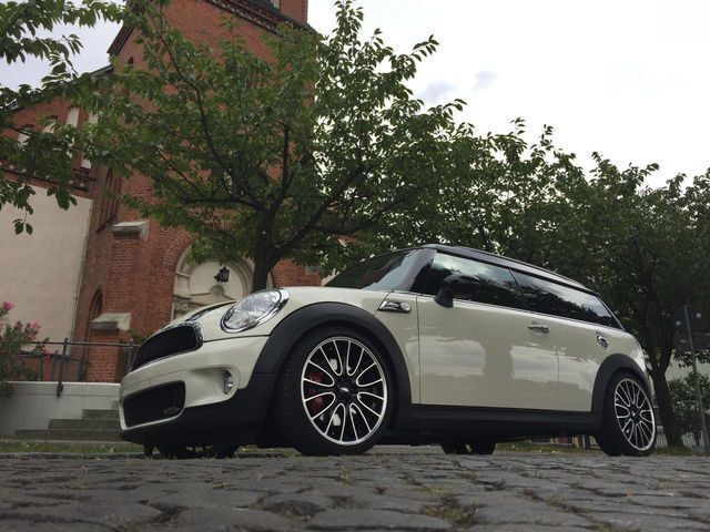 Gebraucht Mini John Cooper Works Clubman 211 PS (155 kW) 2009 Weiß metallic Kombi