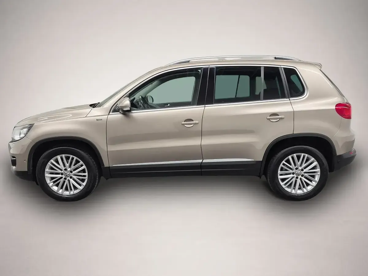Gebraucht VW Tiguan Sport 160 PS (117 kW) 2014 Beige SUV