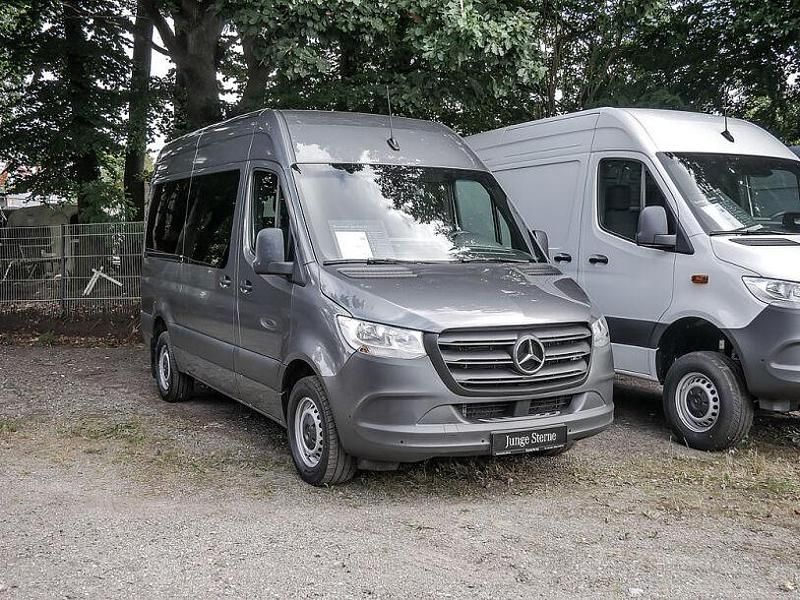 Gebraucht Mercedes Sprinter 170 PS (125 kW) 2023 Grau Van