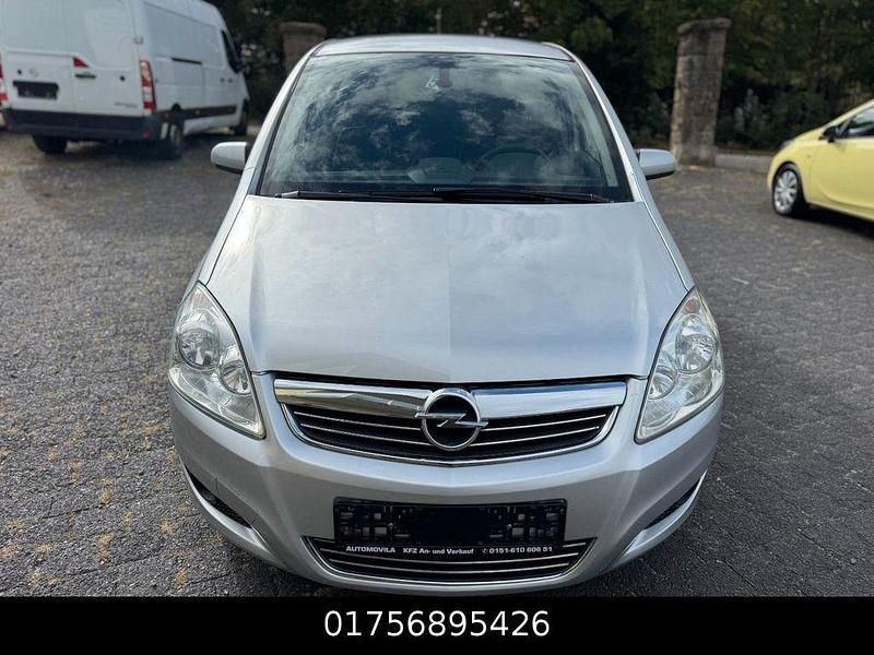 Silber Gebraucht 2008 Opel Zafira Edition Van / Kleinbus | 3.699 € (Fairer Preis) - Bild 1/4