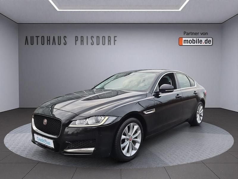 Gebraucht Jaguar XF Prestige 179 PS (131 kW) 2018 Schwarz Limousine