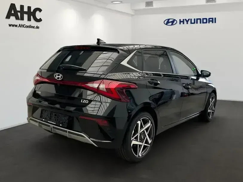 Neu Hyundai i20 Prime 101 PS (74 kW) 2025 Schwarz Kleinwagen