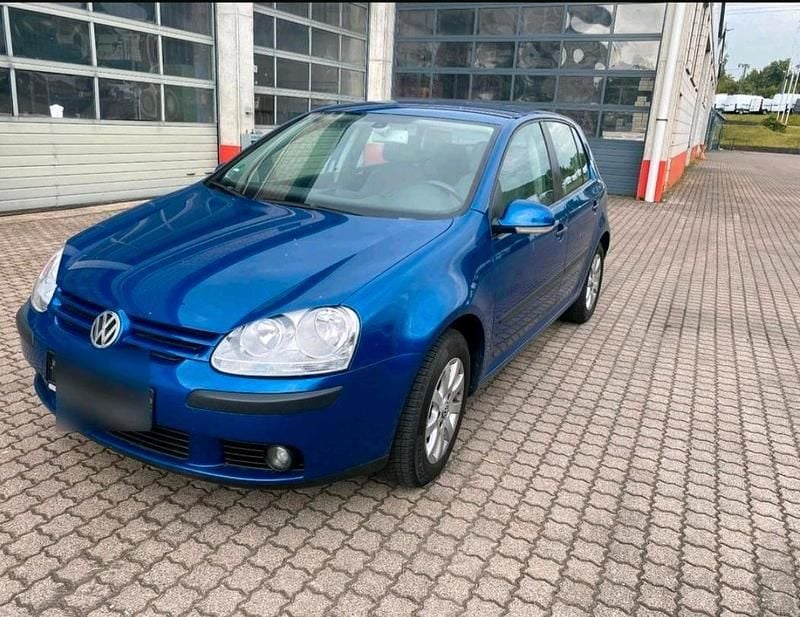Gebraucht VW Golf V Edition 101 PS (74 kW) 2004 Blau Kleinwagen