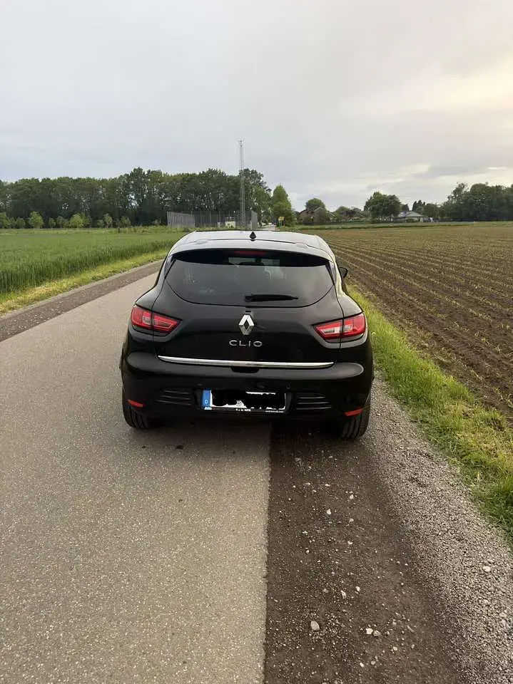 Gebraucht Renault Clio GrandTour LIMITED 90 PS (66 kW) 2017 Kombi