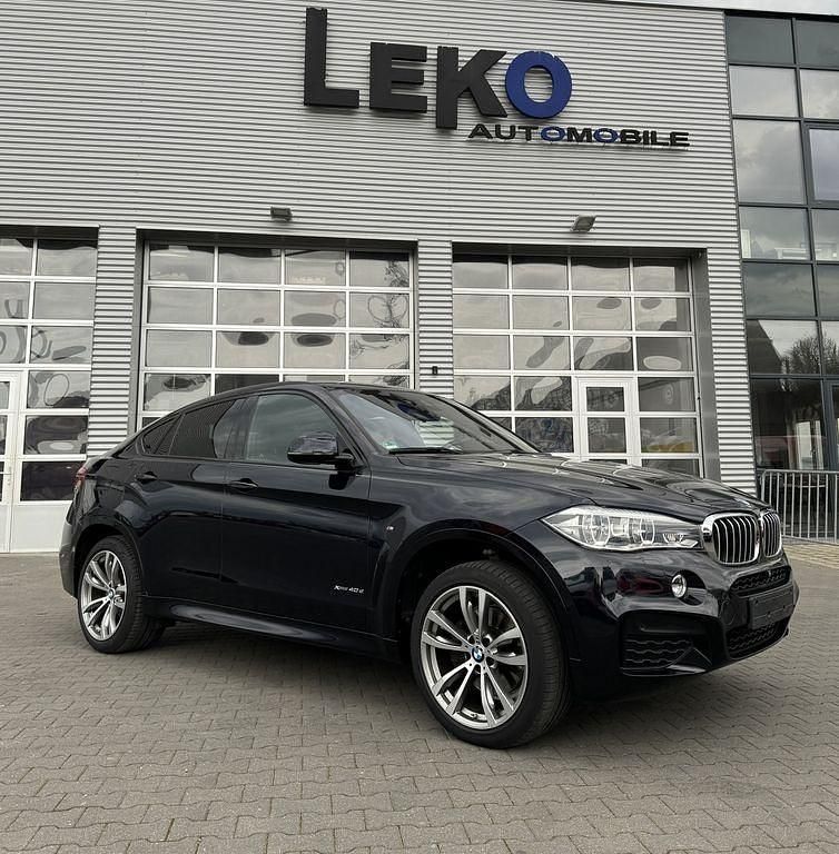 Blau Gebraucht 2018 BMW X6 Performance SUV | 41.500 € (Fairer Preis) - Bild 1/4