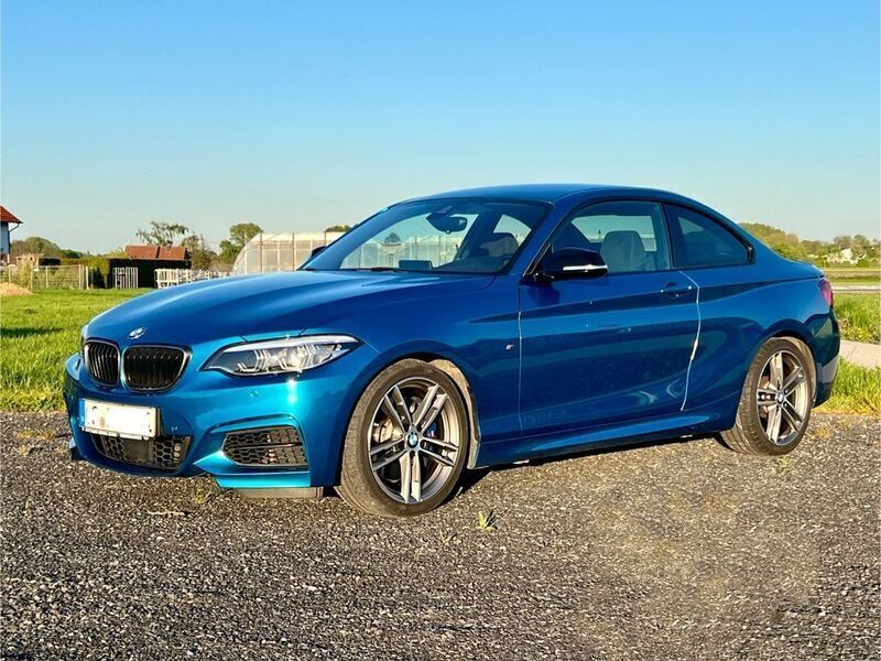 Blau Gebraucht 2020 BMW M240 M Sport Coupé | 35.999 € (Guter Preis) - Bild 1/4