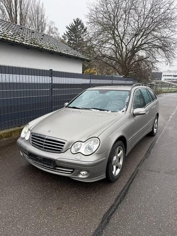 Gebraucht Mercedes C200 163 PS (119 kW) 2006 Silber Kombi