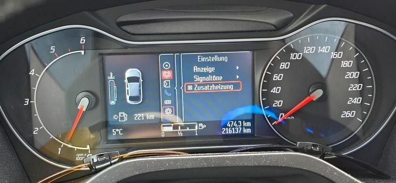 Gebraucht Ford S-MAX Titanium S 163 PS (119 kW) 2012 Weiß Van / Kleinbus