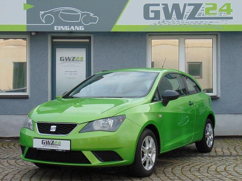 Grün Gebraucht 2013 Seat Ibiza SC Reference Kleinwagen | 4.990 € (Fairer Preis) - Bild 1/4