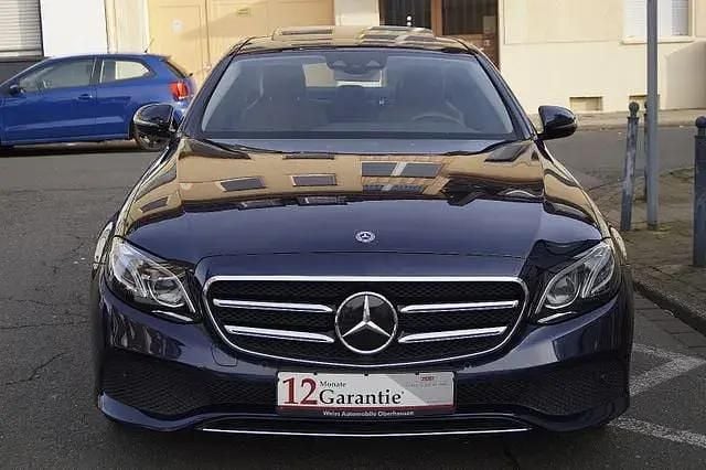 Usata Mercedes E450 367 CV (269 kW) 2019 Blu Berlina
