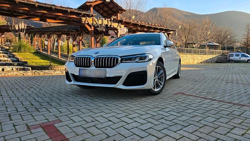 Gebraucht BMW 530e 299 PS (219 kW) 2020 Weiß Limousine