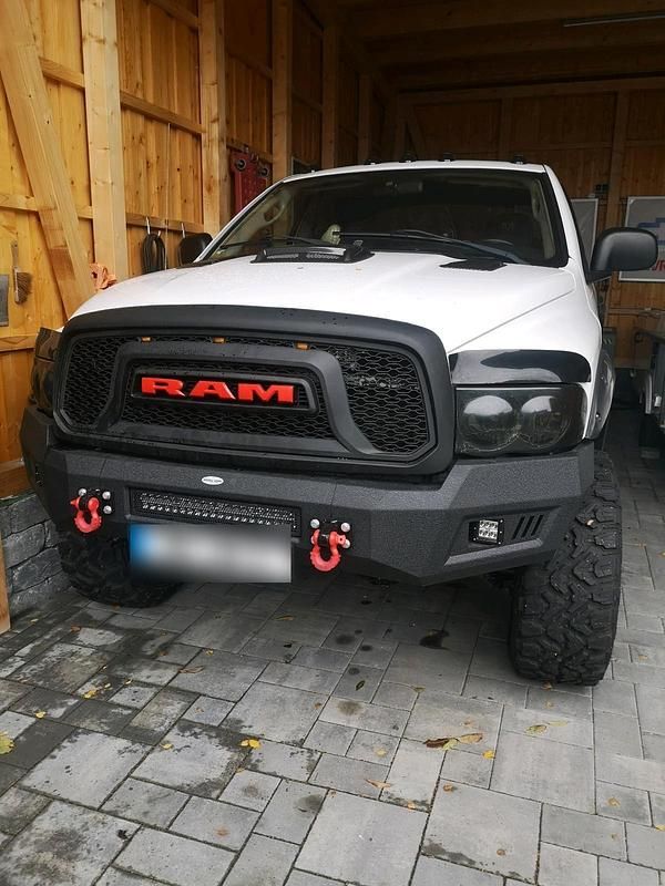 Second-hand Dodge Ram 345 CP (253 kW) 2003 Alb Pickup