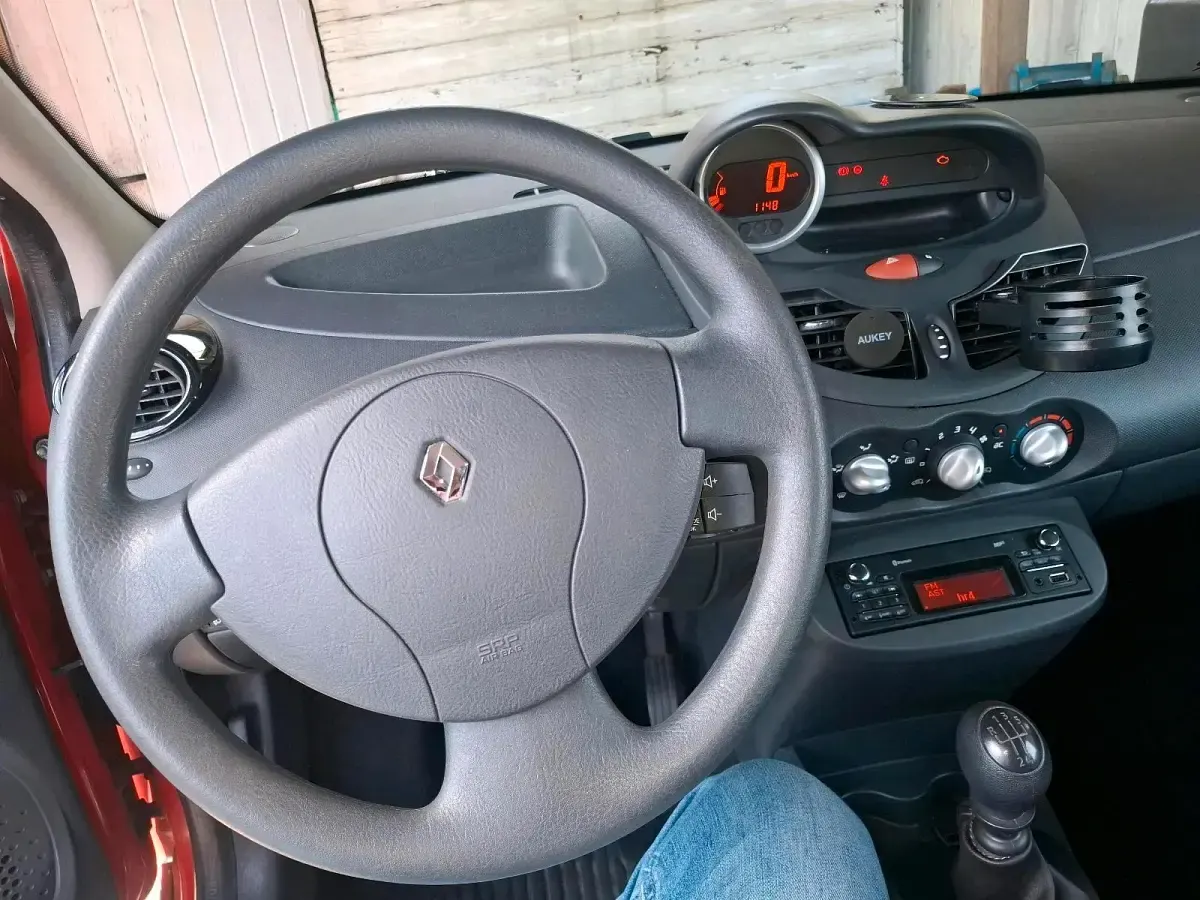 Gebraucht Renault Twingo 75 PS (55 kW) 2014 Rot Kleinwagen