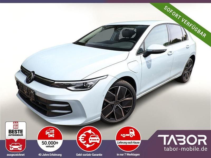 Blau Neu 2025 VW Golf VIII Limousine | 37.388 € (Fairer Preis) - Bild 1/4