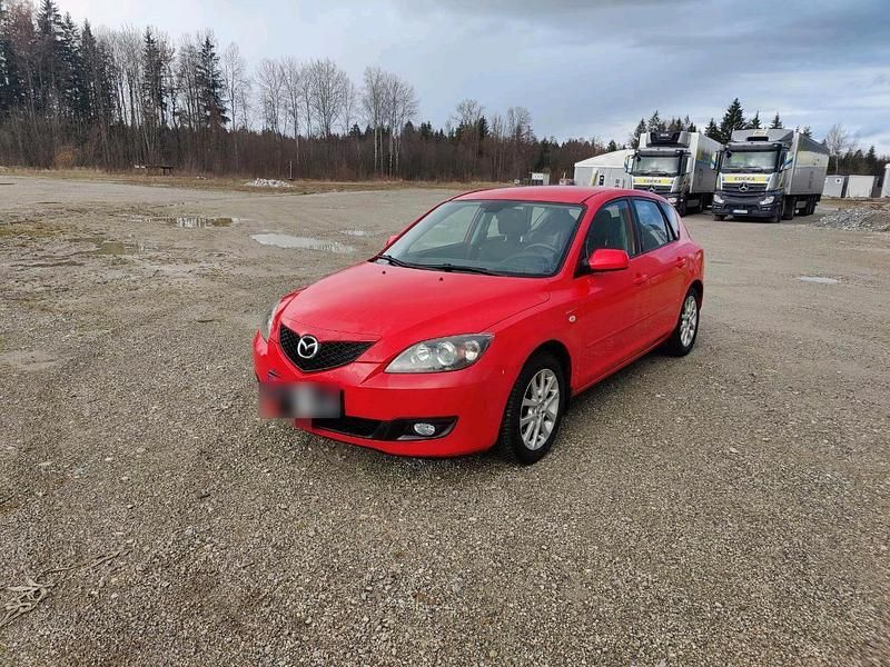 Gebraucht Mazda 3 105 PS (77 kW) 2007 Rot Kleinwagen